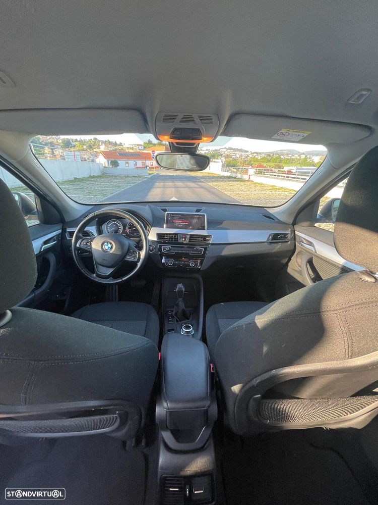 BMW X1 xDrive25e Advantage - 27