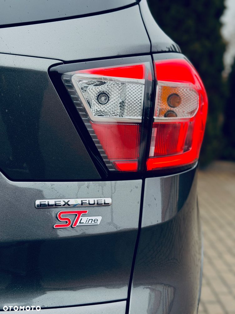 Ford Kuga 1.5 EcoBoost 2x4 ST-Line - 21