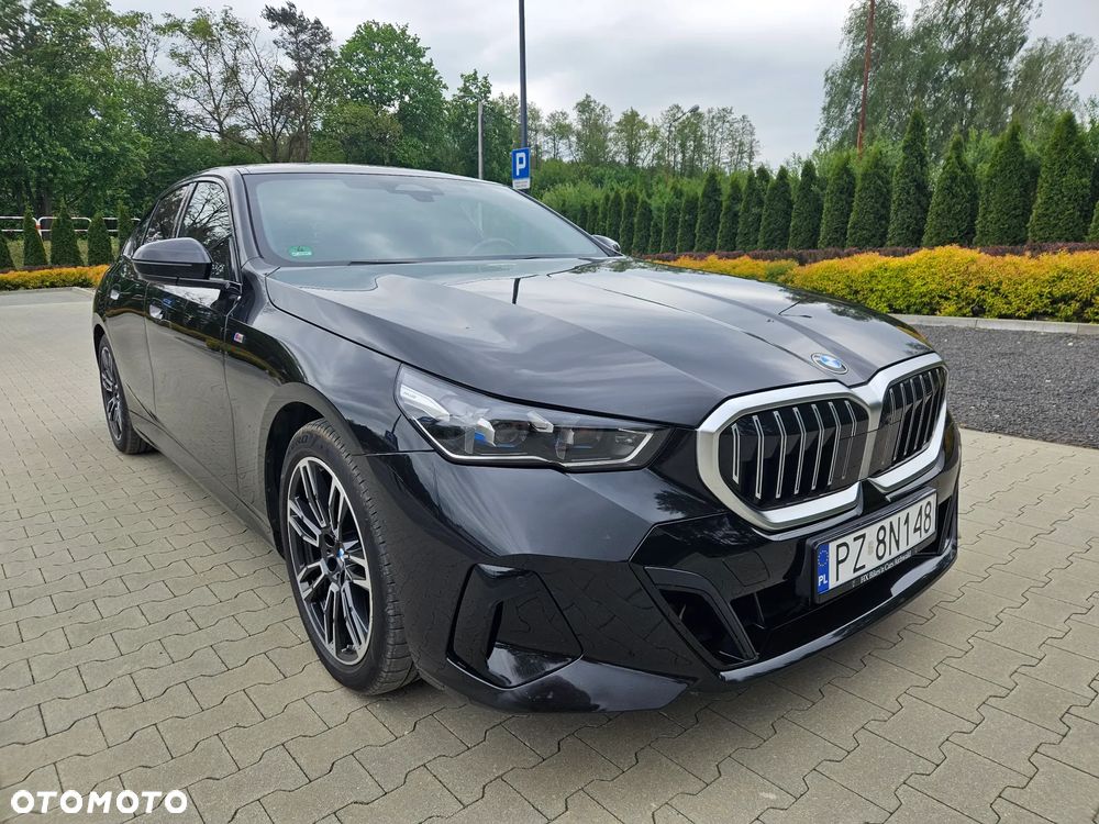 BMW Seria 5 520i M Sport Edition - 8