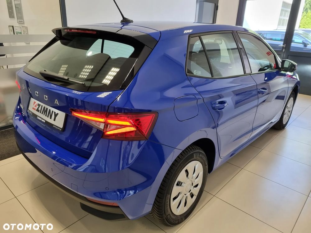 Skoda Fabia 1.0 Essence - 5