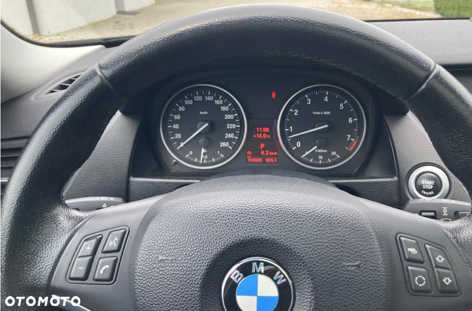 BMW X1 xDrive25i - 6