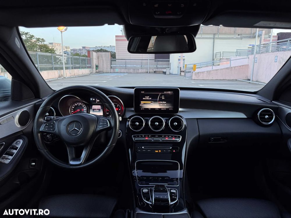 Mercedes-Benz C 220 (BlueTEC) d 7G-TRONIC Avantgarde - 30