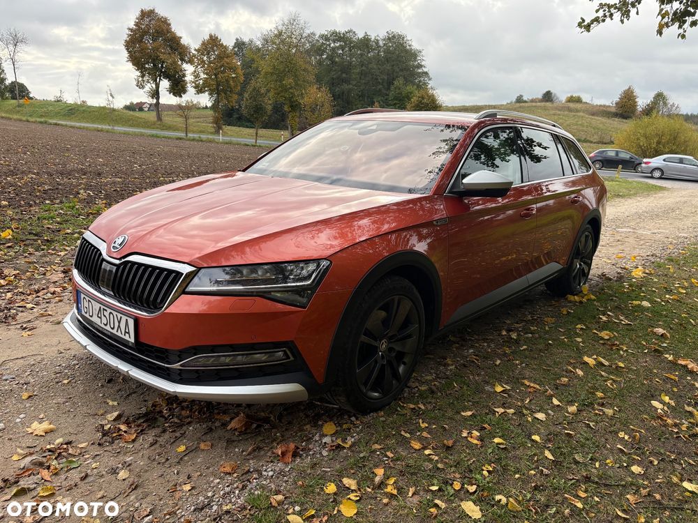 Skoda Superb 2.0 TDI SCR 4x4 Scout DSG - 3