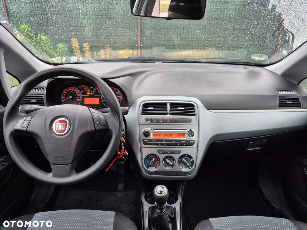 Fiat Punto 1.2 8V Actual - 5