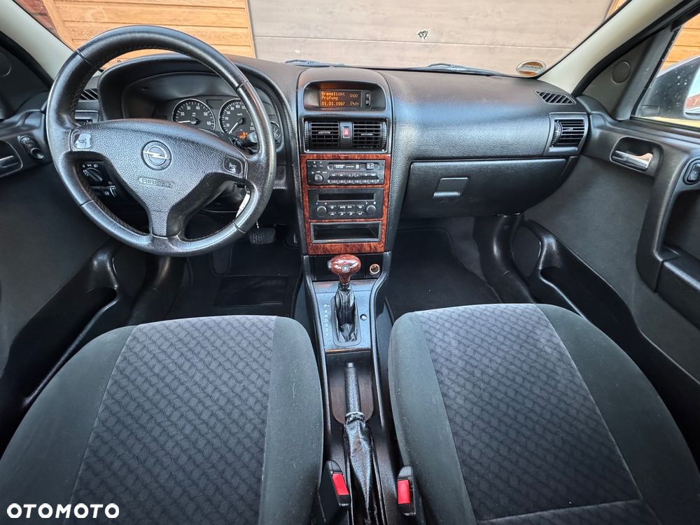 Opel Astra 1.6 Elegance Easytronic - 13