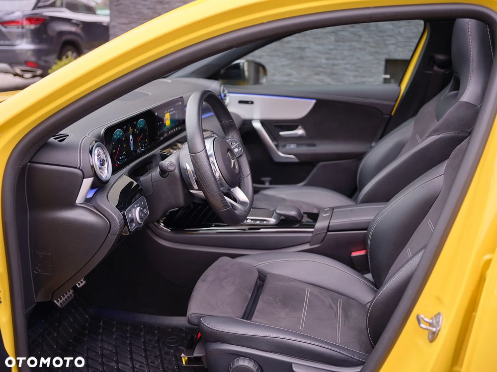 Mercedes-Benz Klasa A 250 Edition 1 7G-DCT - 7