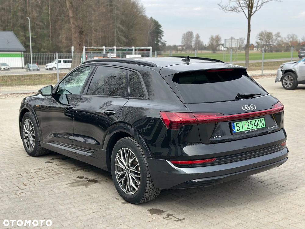 Audi e-tron 50 Quattro - 4