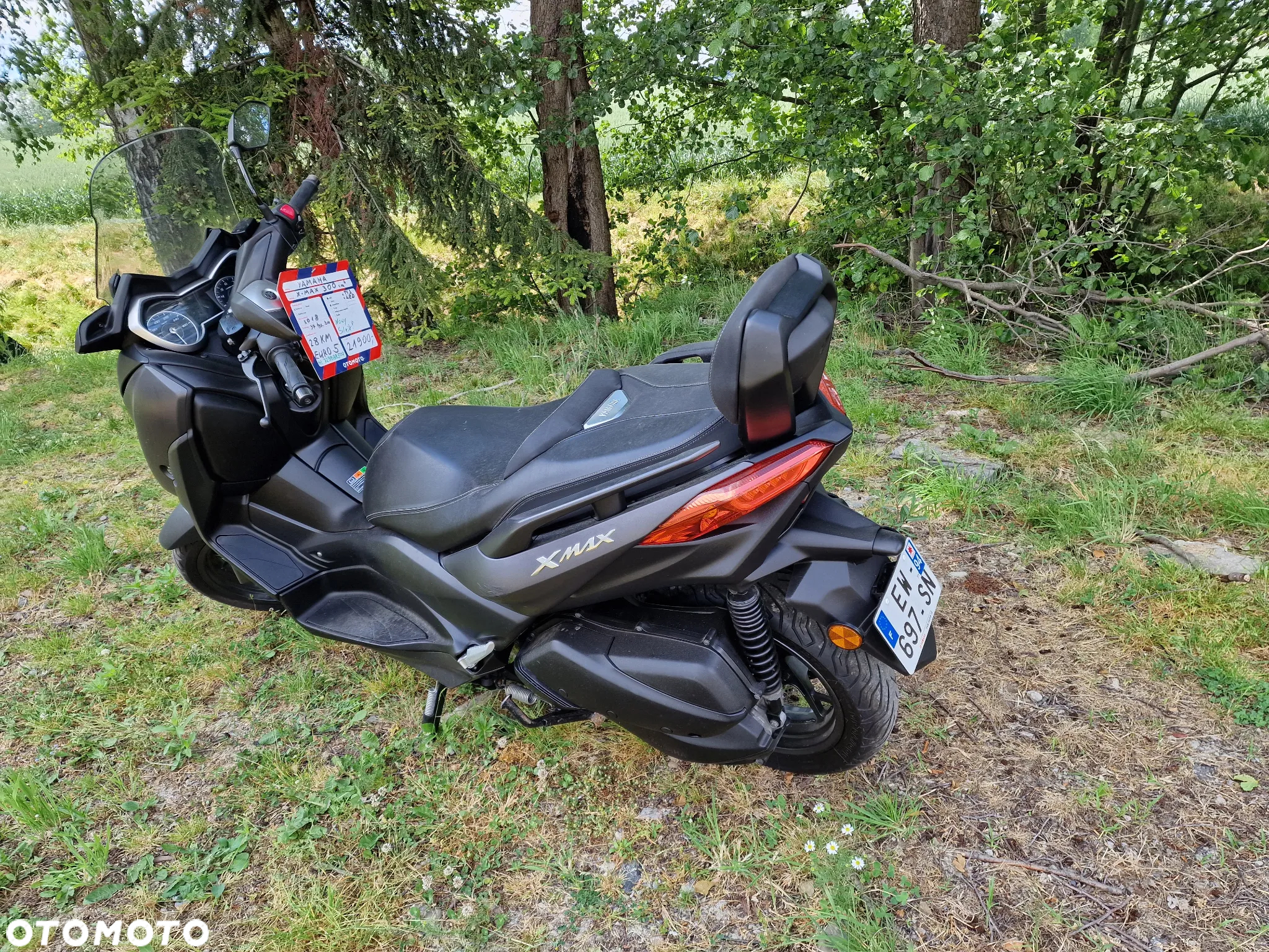 Yamaha X-max - 6