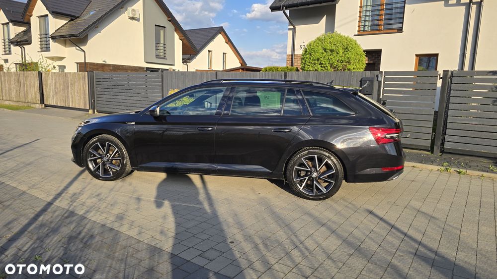 Skoda Superb 2.0 TSI Sportline DSG - 19