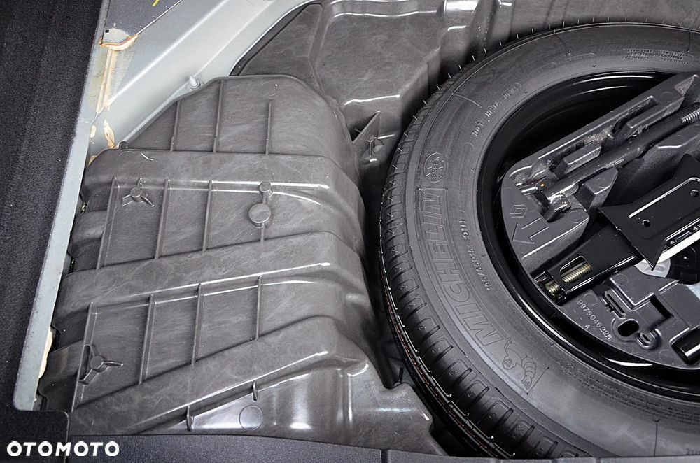 Renault Megane 1.2 Energy TCe Limited - 26