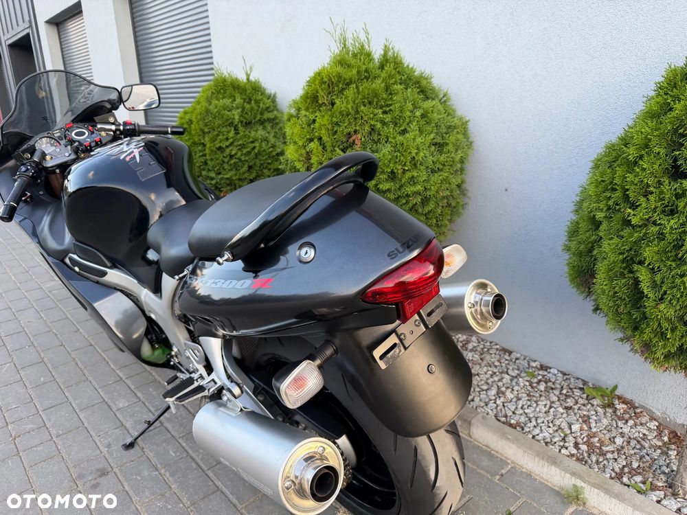 Suzuki GSX-R - 24