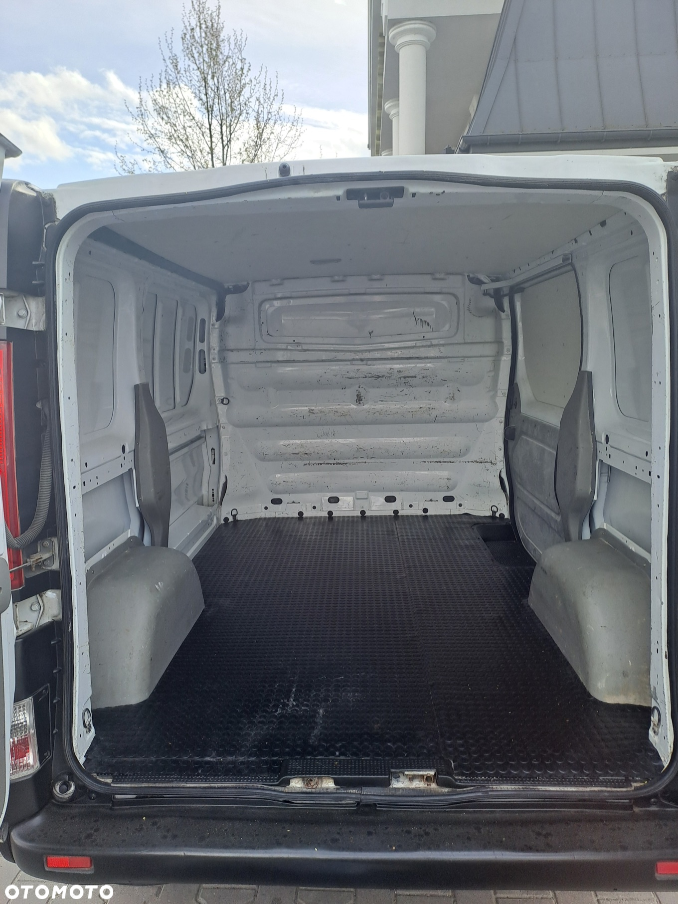 Opel Vivaro - 6