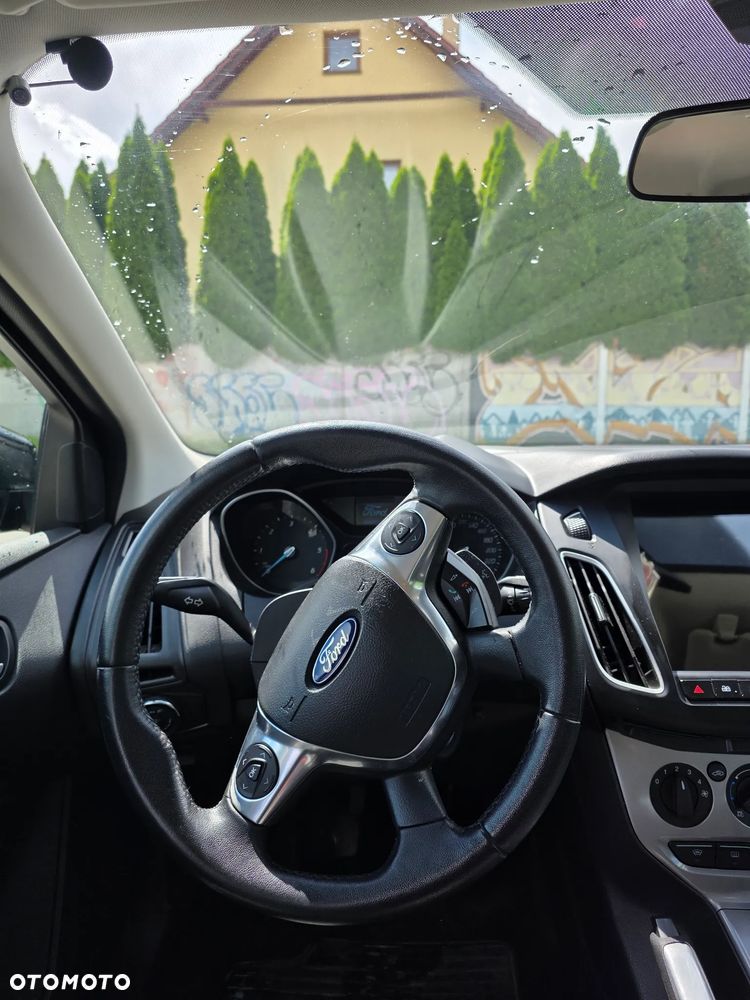 Ford Focus 2.0 TDCi Trend - 9