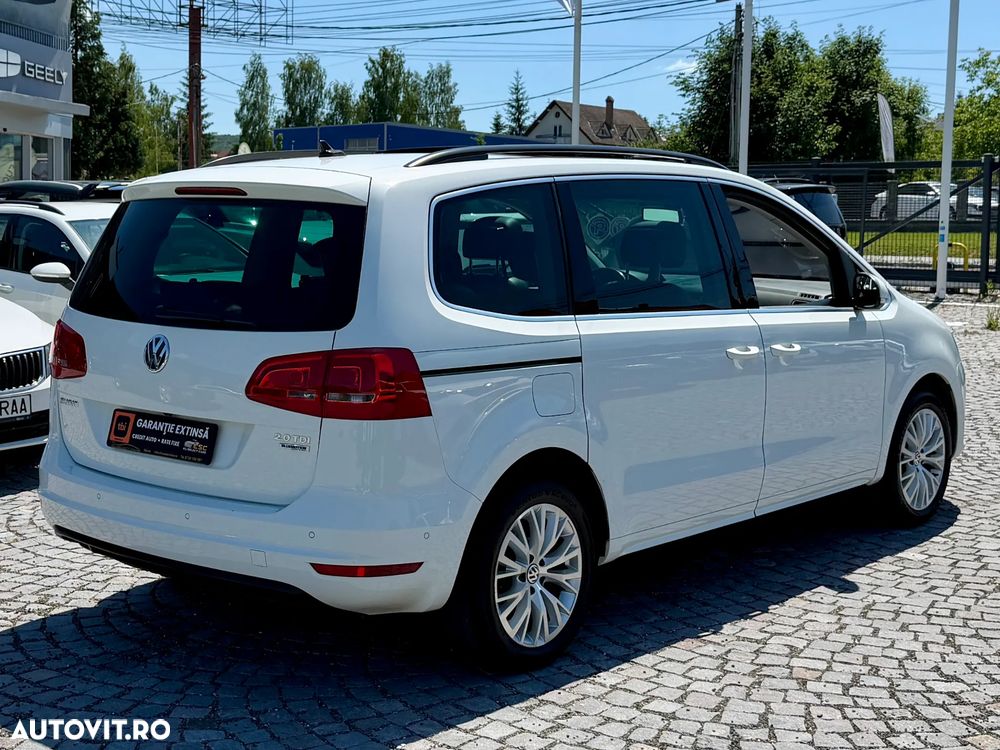 Volkswagen Sharan 2.0 TDI DPF Highline - 3