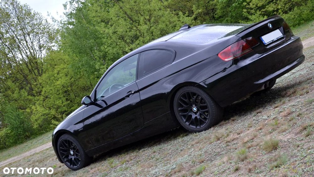 BMW Seria 3 330 Ci Edition Exclusive - 4