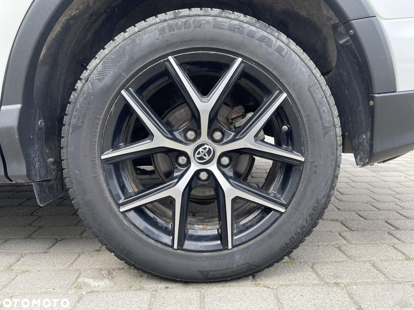 Toyota RAV4 - 22