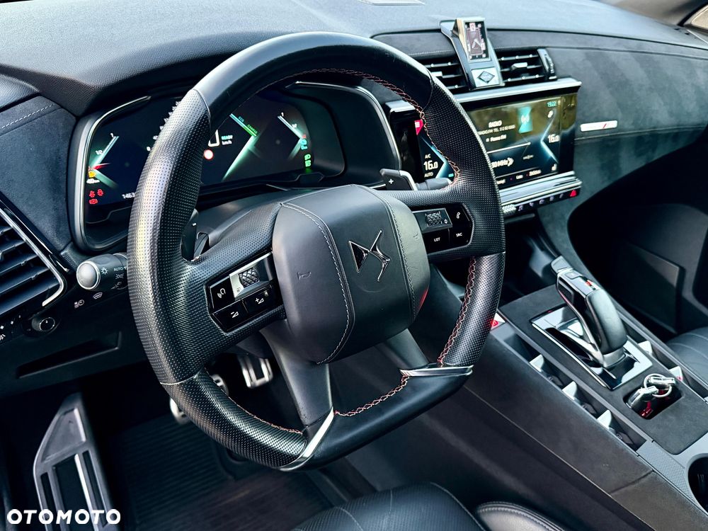 DS Automobiles DS 7 Crossback 1.6 E-Tense 4x4 Performance Line + - 9