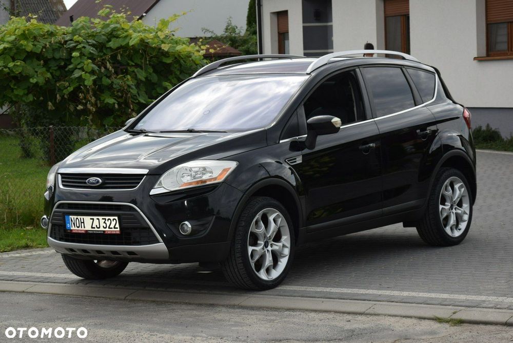Ford Kuga 2.0 TDCi 2x4 Titanium - 4