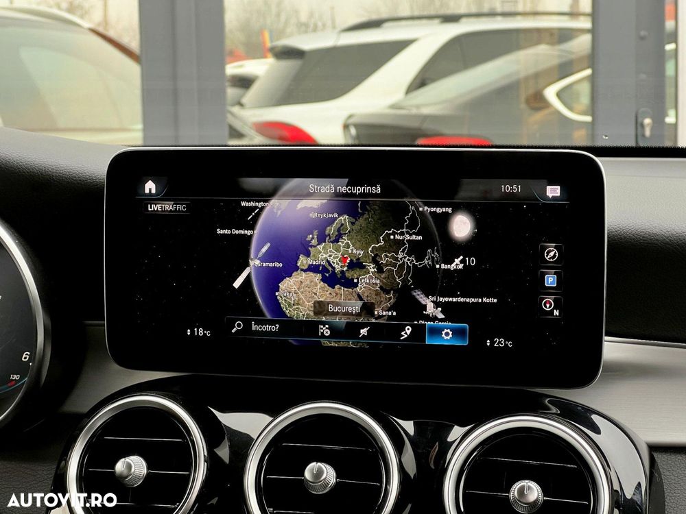 Mercedes-Benz GLC - 11