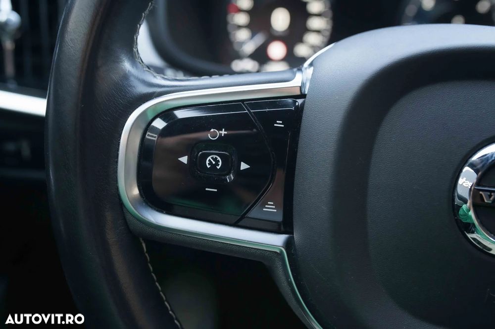 Volvo S90 B5 D AWD Geartronic RDesign - 22