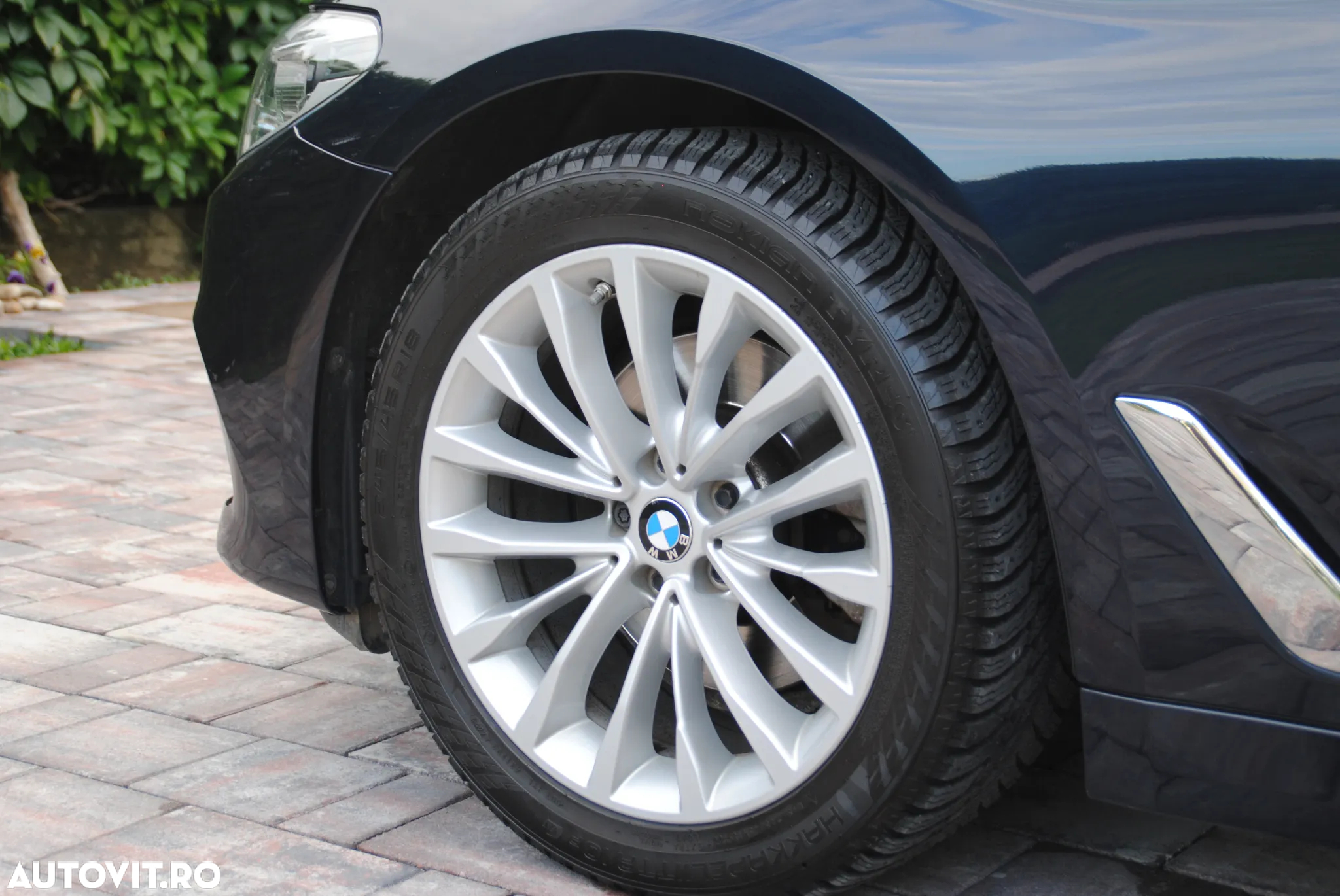 BMW Seria 5 520i AT - 38