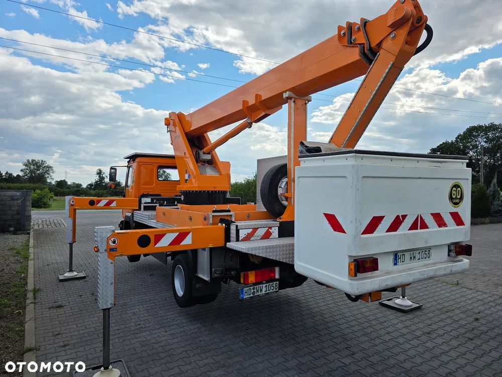 MAN Wumag WT 230 - 22