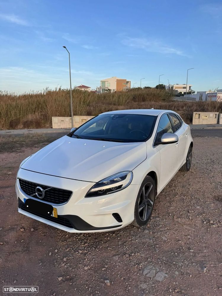 Volvo V40 2.0 D2 R-Design - 8