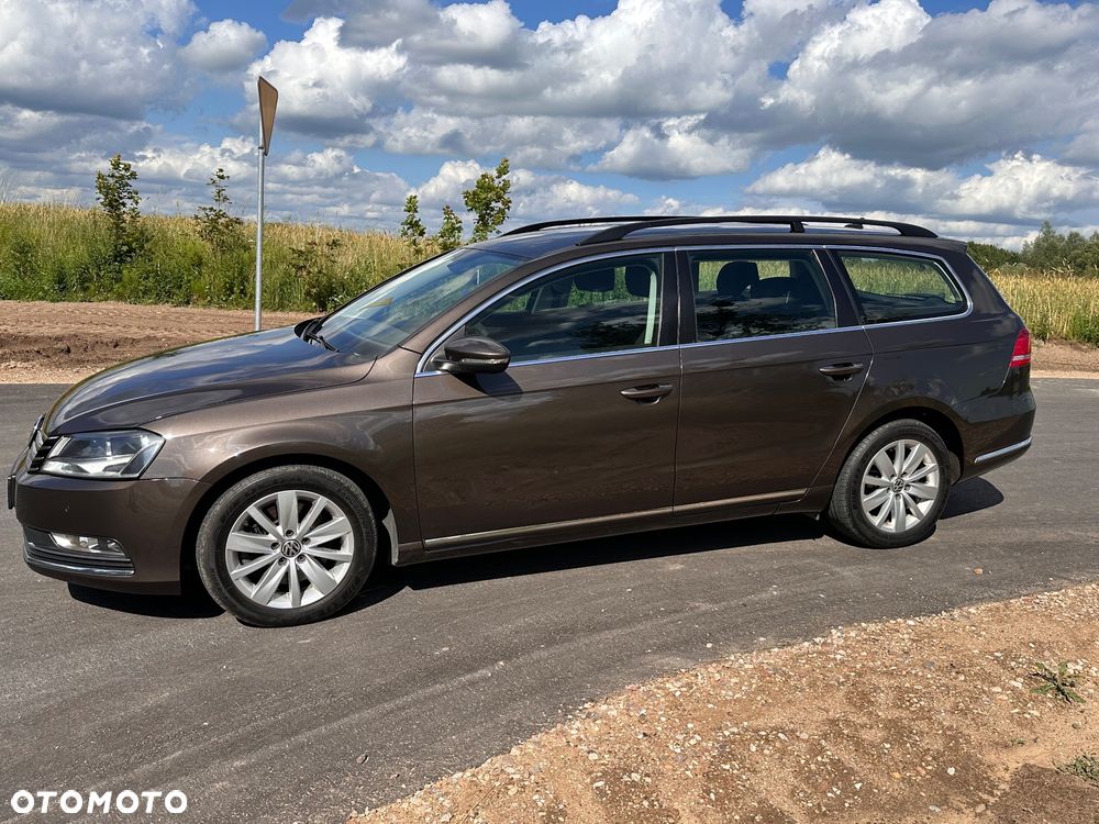 Volkswagen Passat 1.6 TDI Comfortline - 8