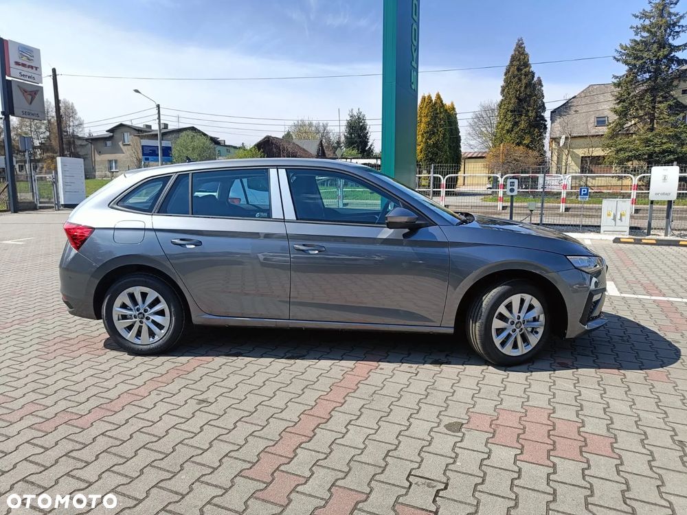 Skoda Scala 1.0 TSI Edition 130 DSG - 4