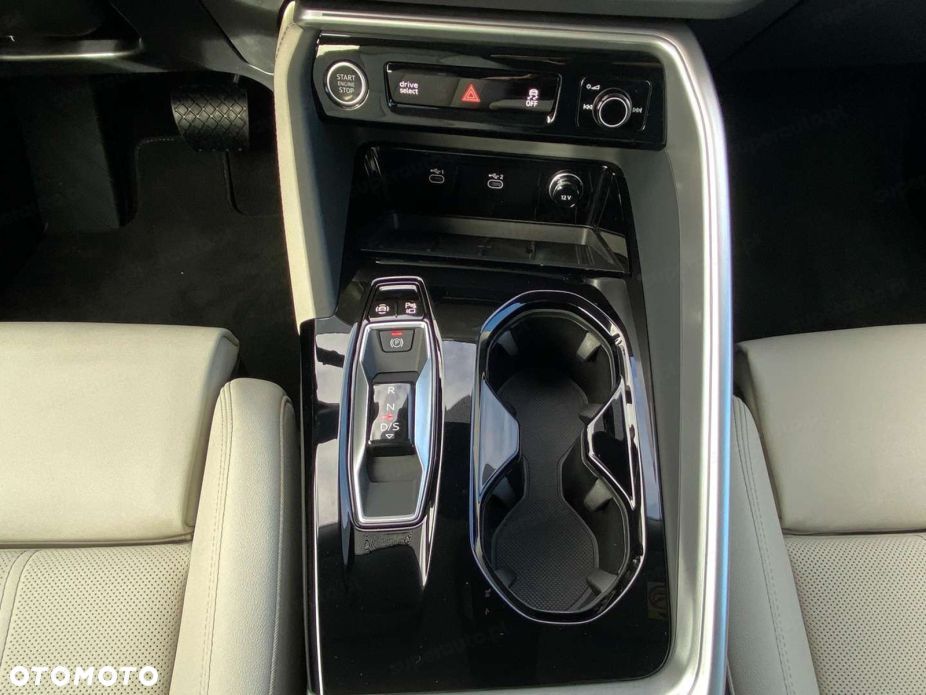 Audi Q5 Sportback 40 TDI mHEV Quattro S Line S tronic - 14
