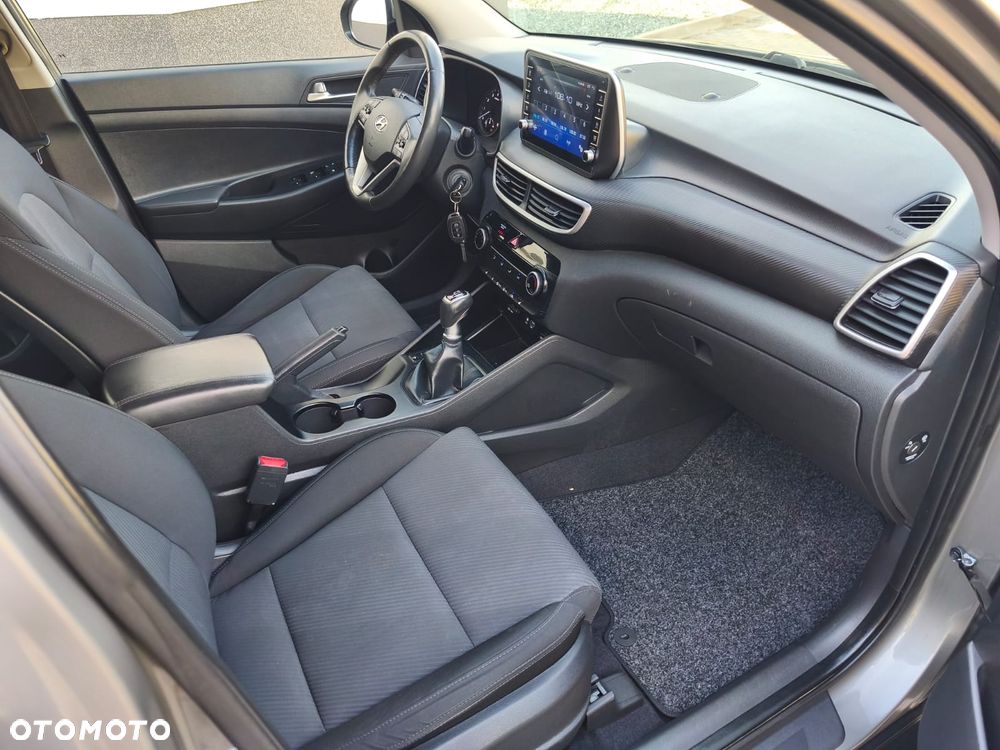 Hyundai Tucson 1.6 GDi 2WD Pure - 15