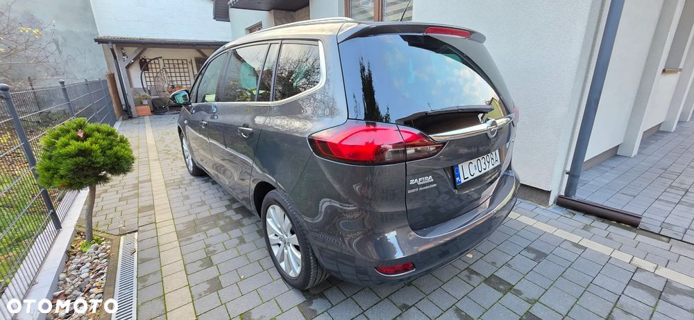 Opel Zafira 2.0 CDTI Cosmo - 4