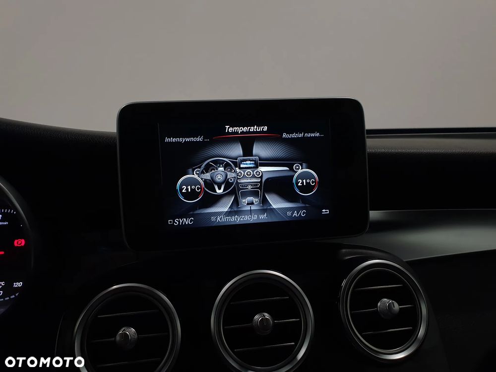 Mercedes-Benz GLC 220 d 4Matic 9G-TRONIC AMG Line - 22