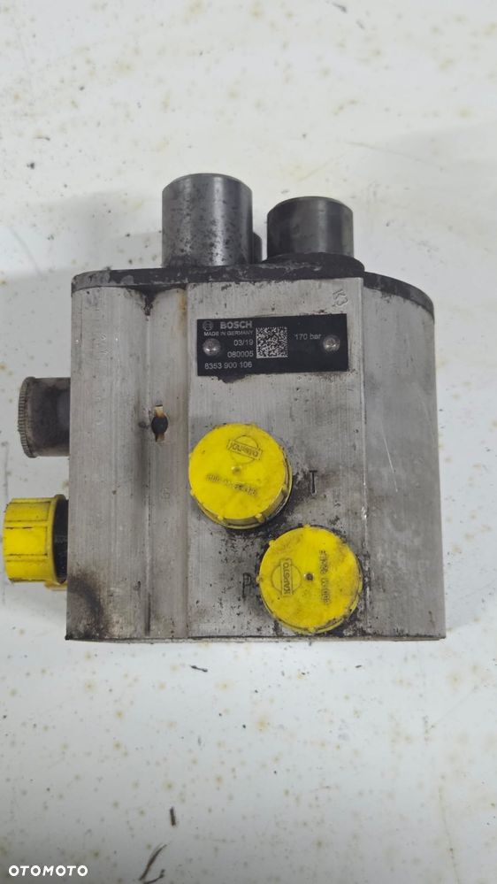 Volvo FH Mercedes MP4 zawór osi skrętnej 8353900106 - 1