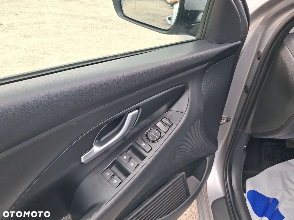 Hyundai i30 1.0 T-GDI Modern - 12
