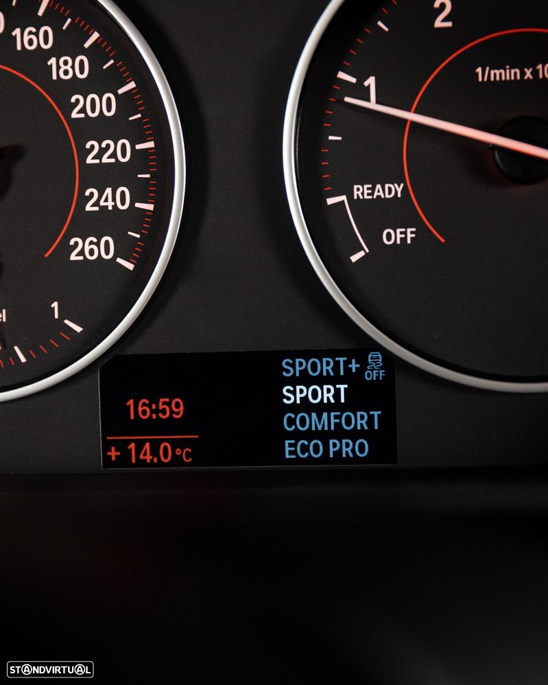 BMW 118 d Pack M - 14