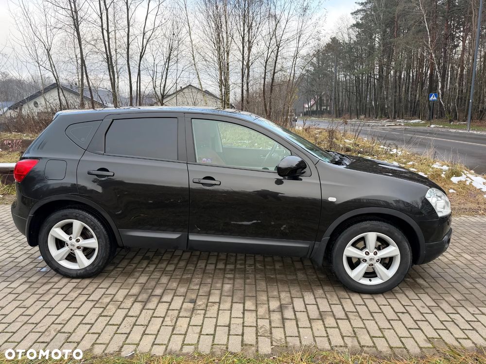 Nissan Qashqai 2.0 dCi 4x4 Tekna - 4