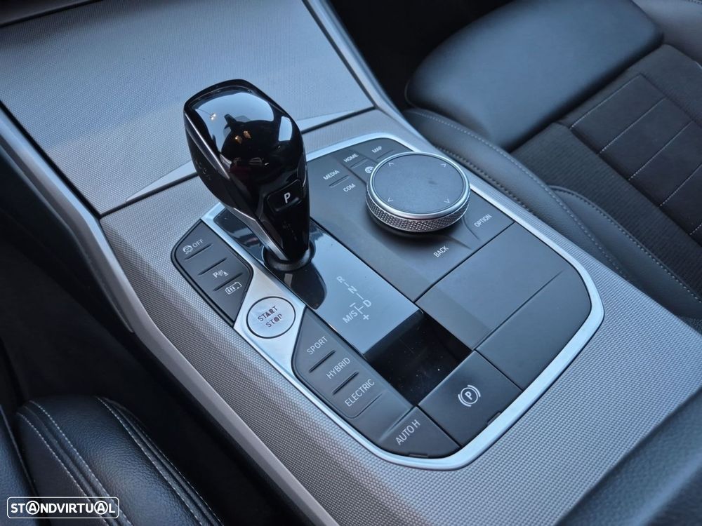 BMW 320 e Auto - 17