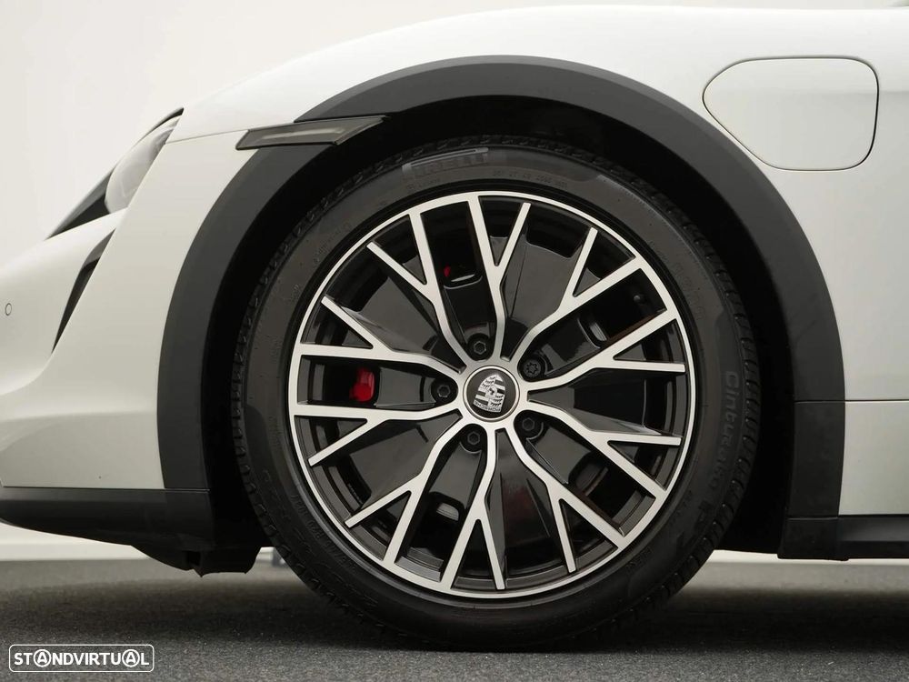 Porsche Taycan 4S Sport bateria Performance Plus — fotografia 4