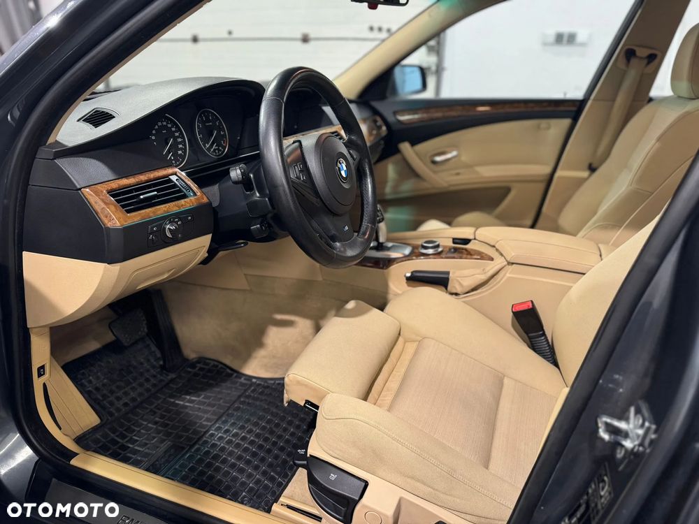 BMW Seria 5 - 18