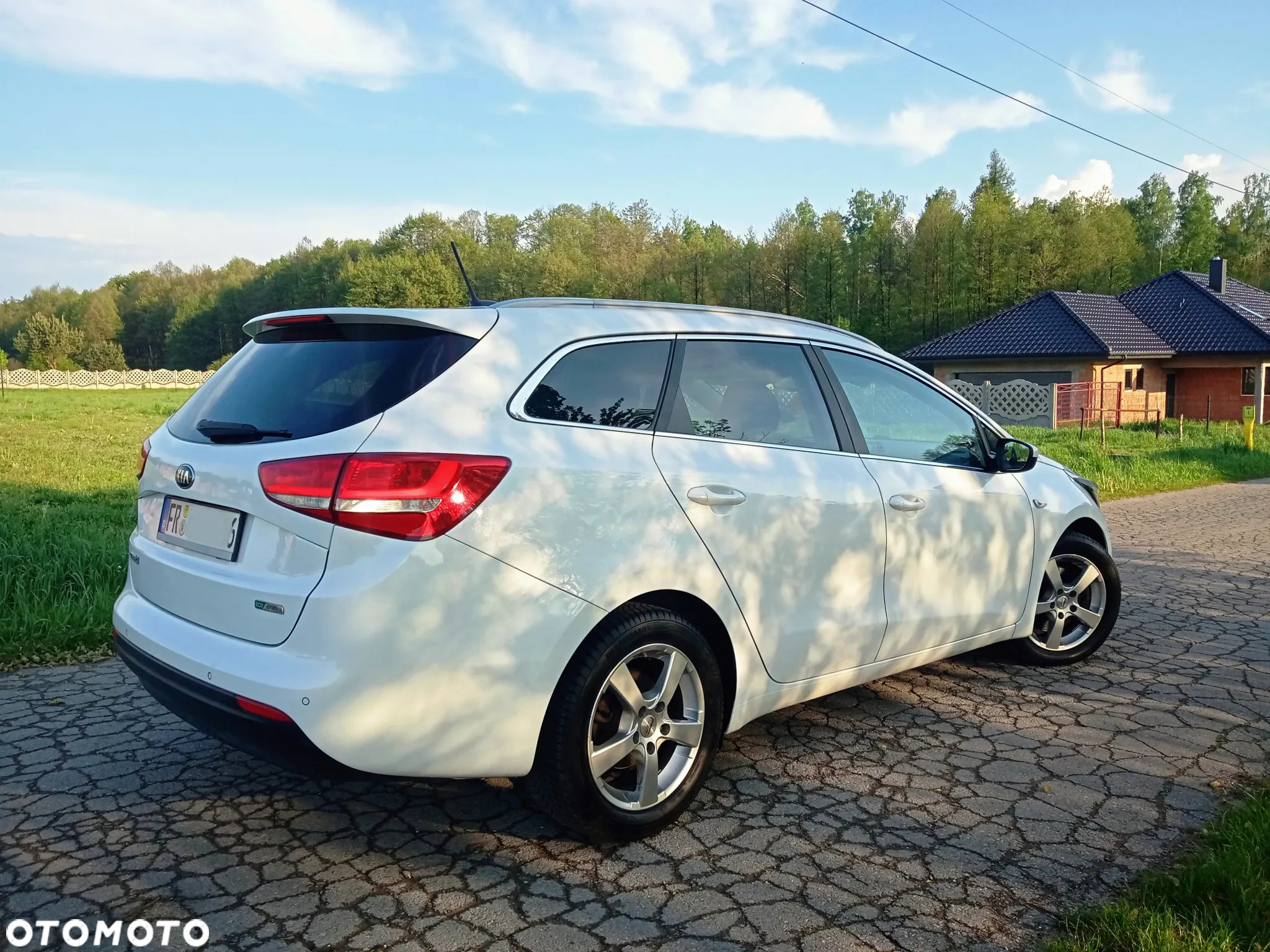 Kia Ceed - 3