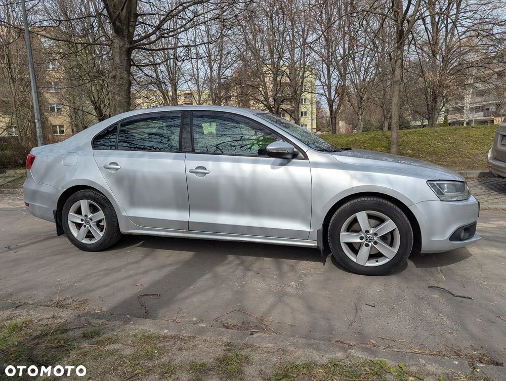 Volkswagen Jetta 1.4 TSI Comfortline - 5