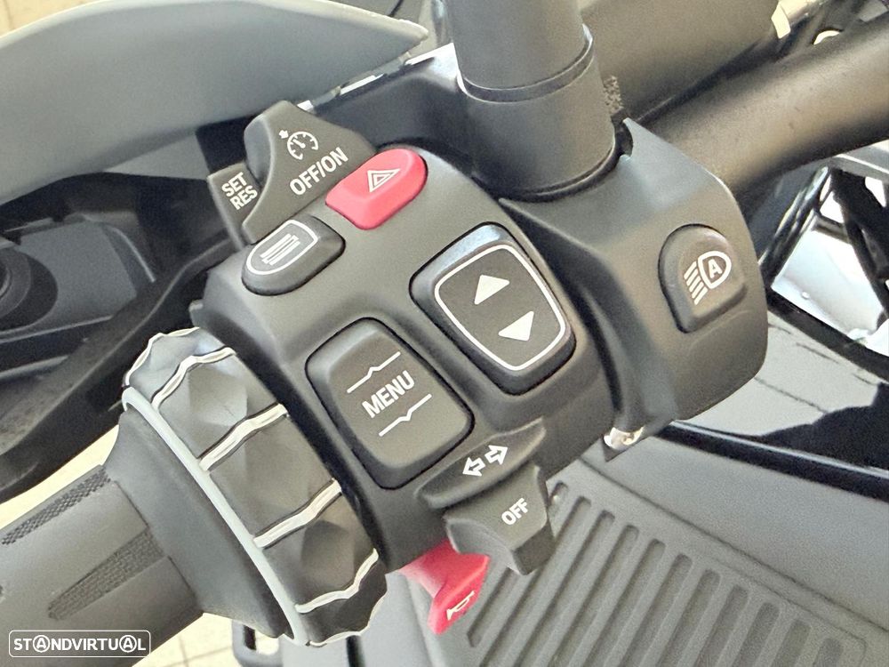 BMW R 1300 GS Adventure TRIPLE BLACK - 8