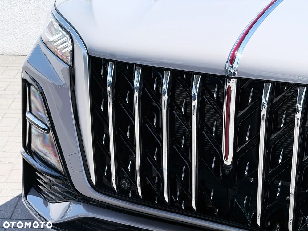 Hongqi HS5 2.0T Executive AWD - 10