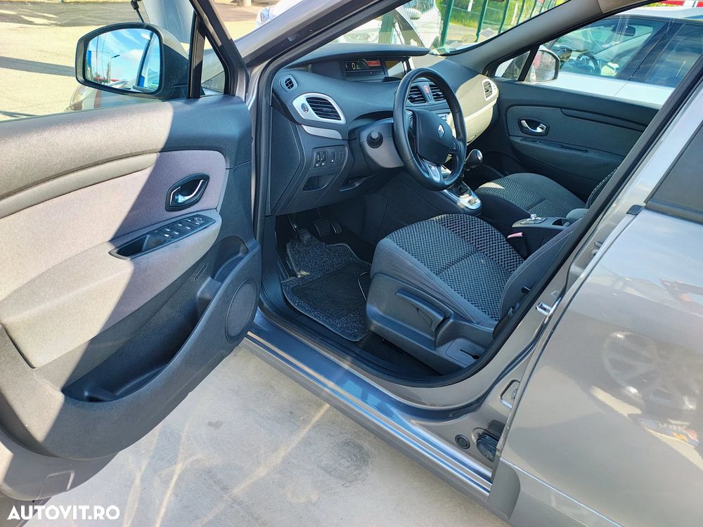 Renault Scenic - 5