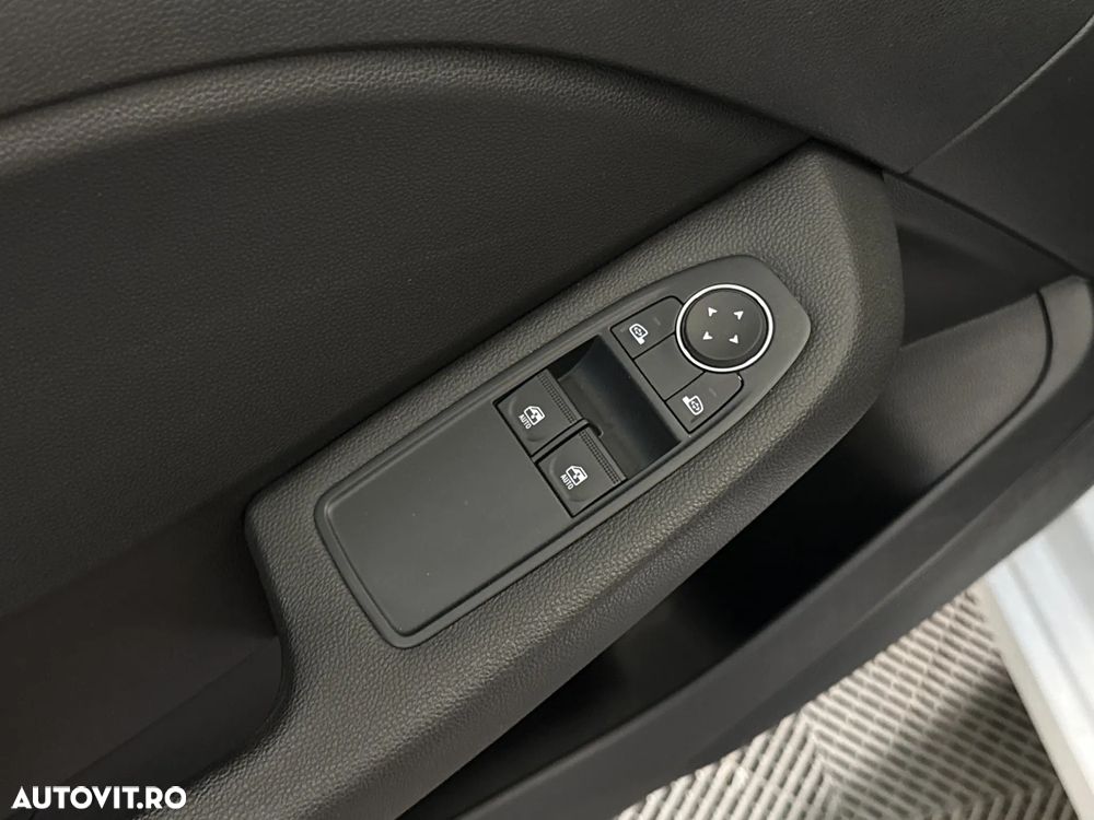 Renault Clio - 15