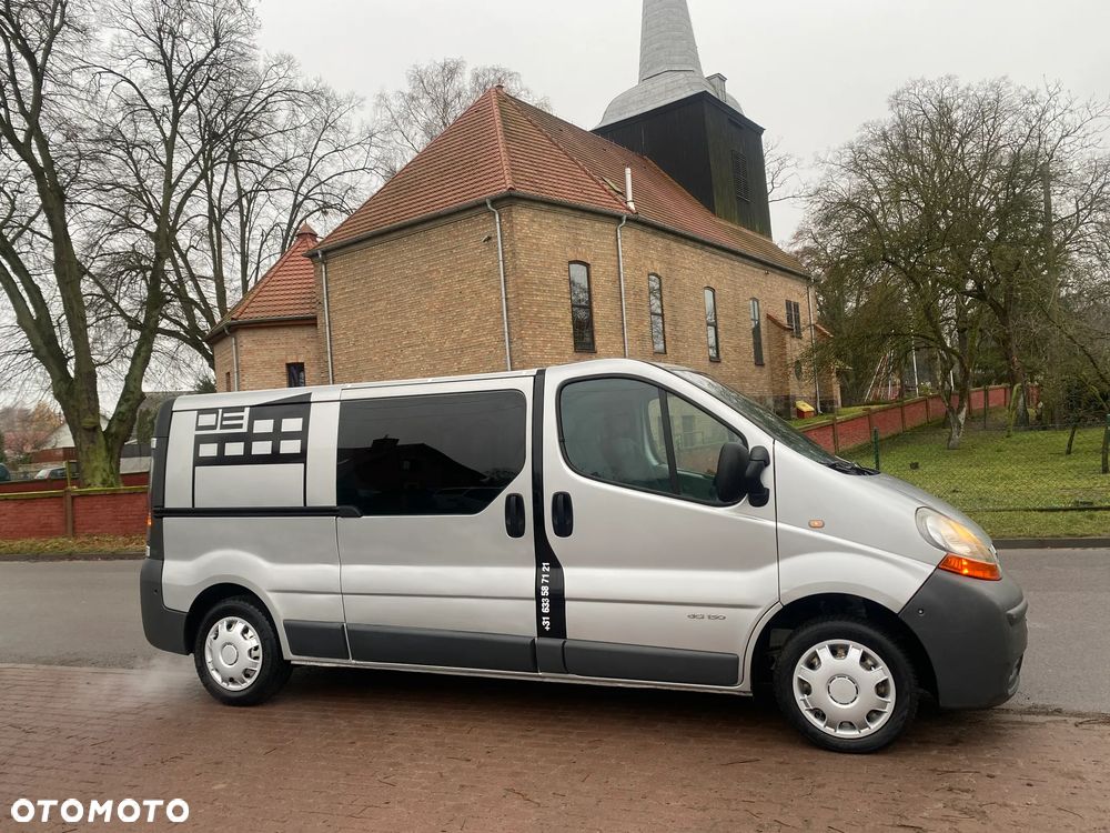 Renault Trafic - 10