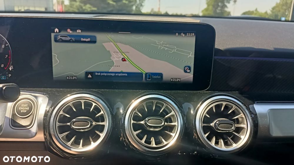 Mercedes-Benz GLB AMG 35 mHEV 4-Matic 8G-DCT - 17