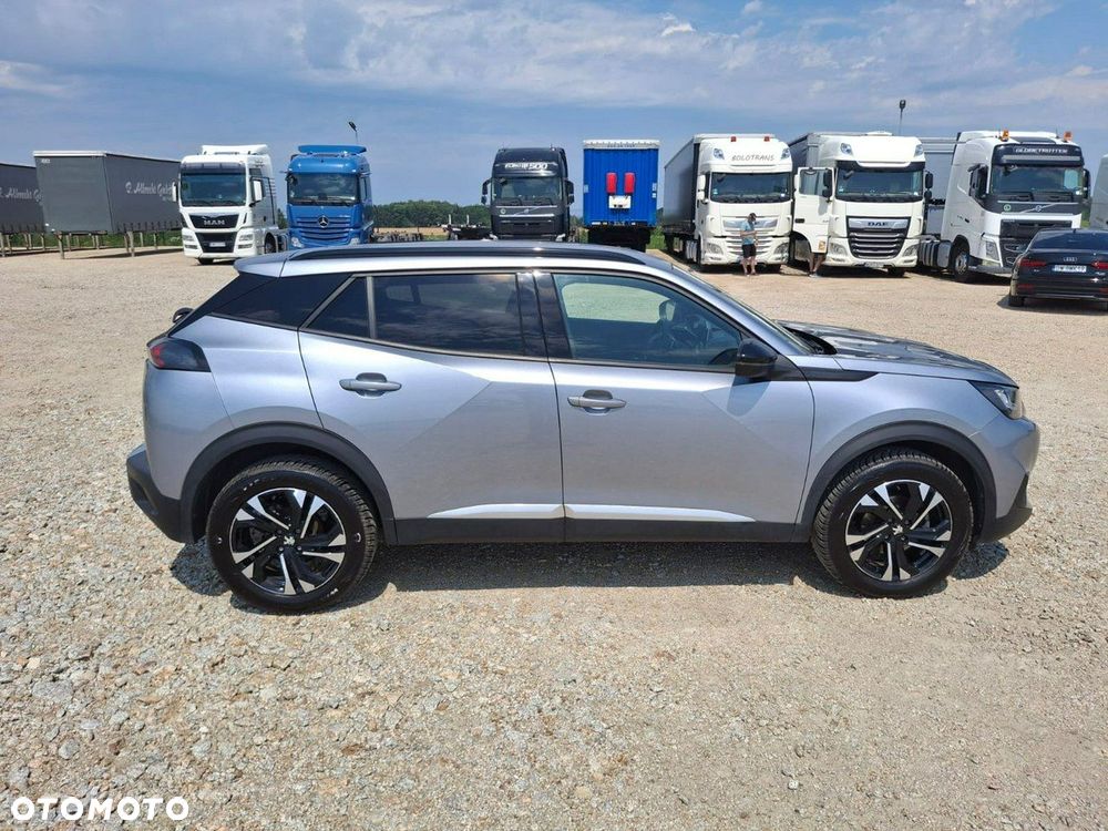 Peugeot 2008 - 4