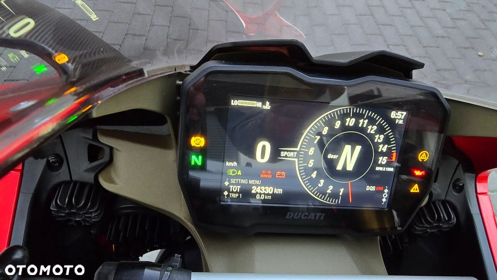Ducati Panigale V4S - 10